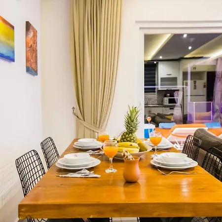 Seaview 2 Bedroom - 1134 ヴィラ カルカン